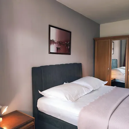 Prlic * Макарска